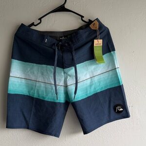 Quiksilver Men's Navy and Aqua Board Shorts